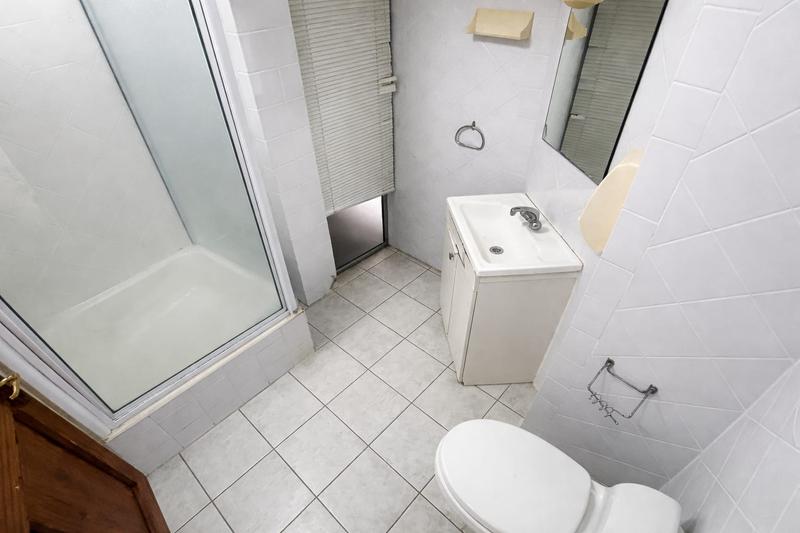 1 Bedroom Property for Sale in Green Point Western Cape